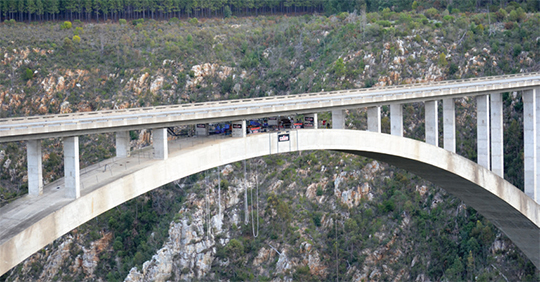 BLOUKRANS-BUNGEE-VIDEO-SYSTEM-1